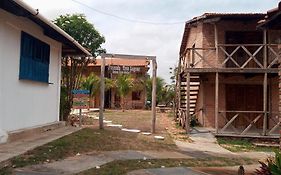 Camping E Pousada Tres Lagoas Hotel